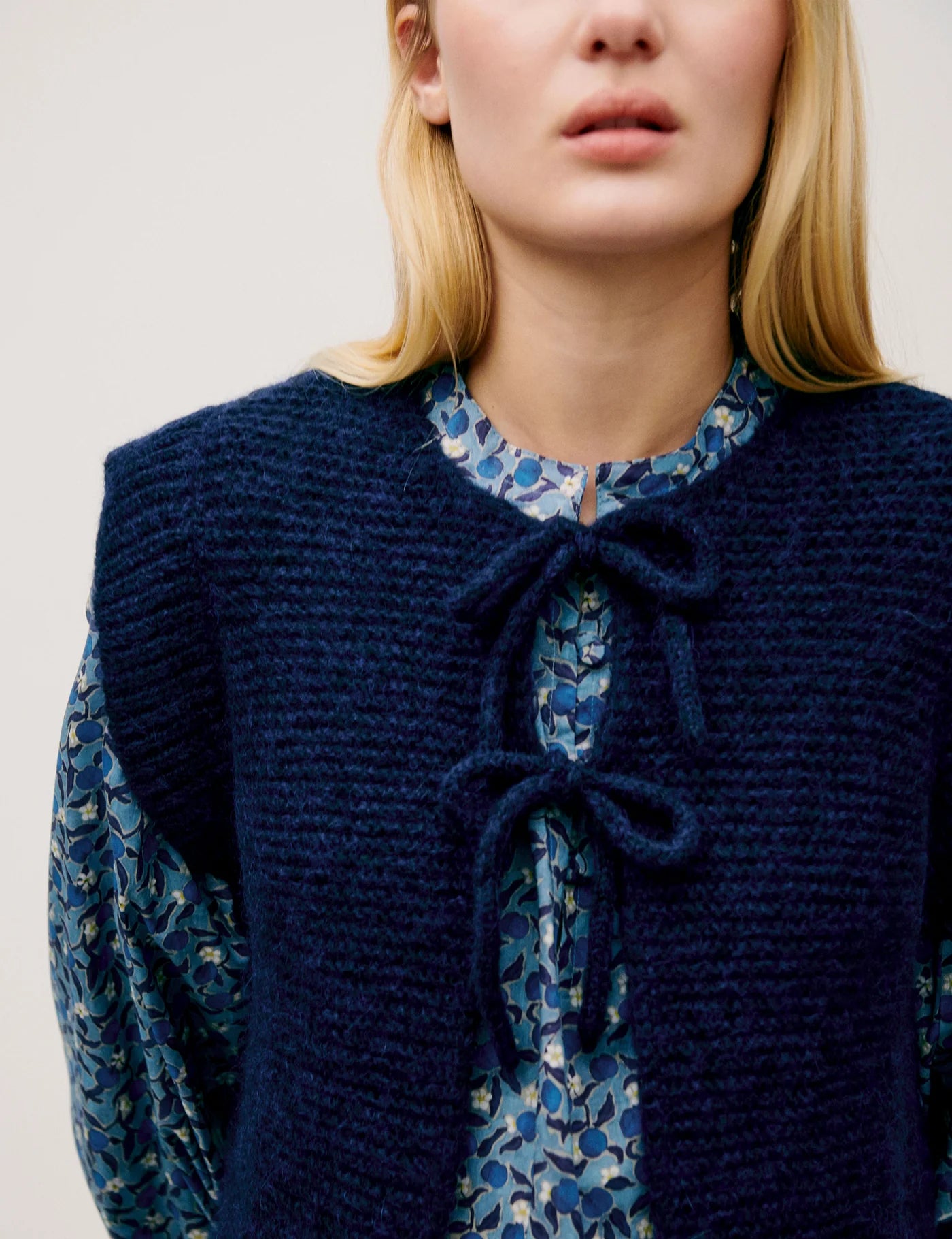 APOF Gia Vest | Dark Navy
