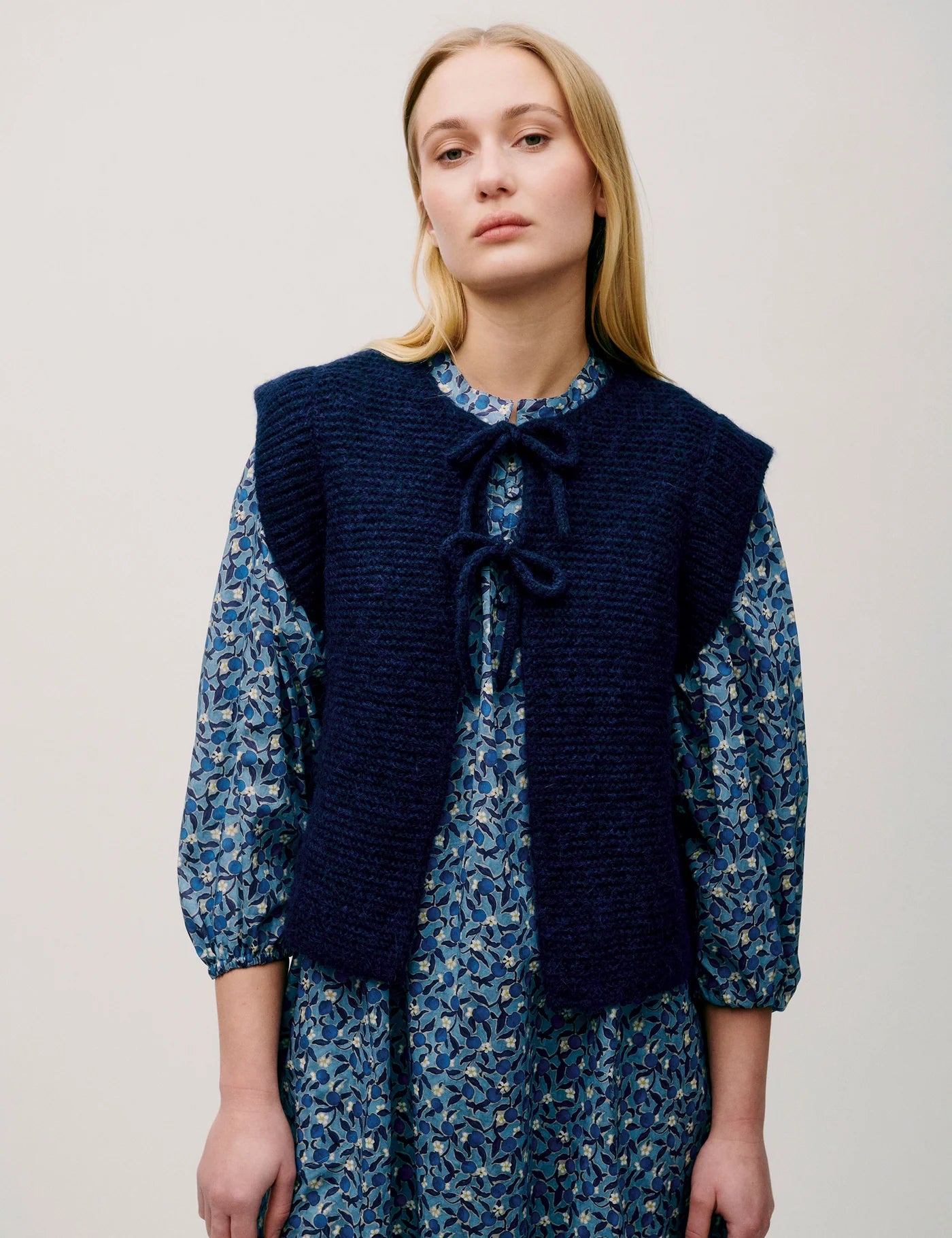 APOF Gia Vest | Dark Navy