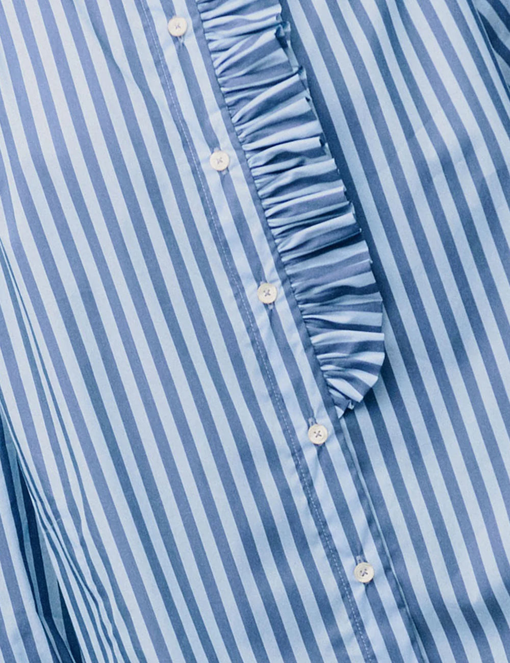 APOF Annemonne Blouse | Blue Stripe | Skjorte med sidelommer & flæser