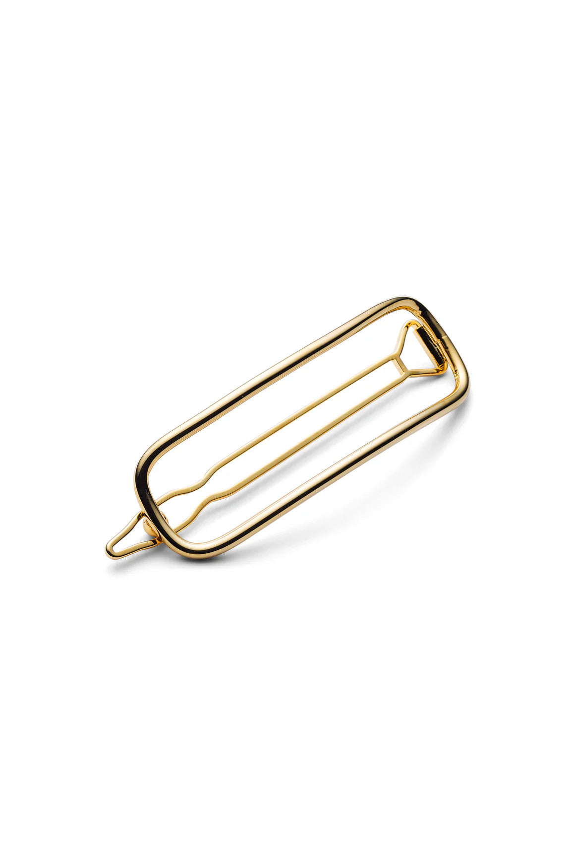 En rektangulær, gylden hårnål ligger diagonalt på en hvid baggrund. Nålen er fremstillet af tynd metaltråd og har en minimalistisk form.