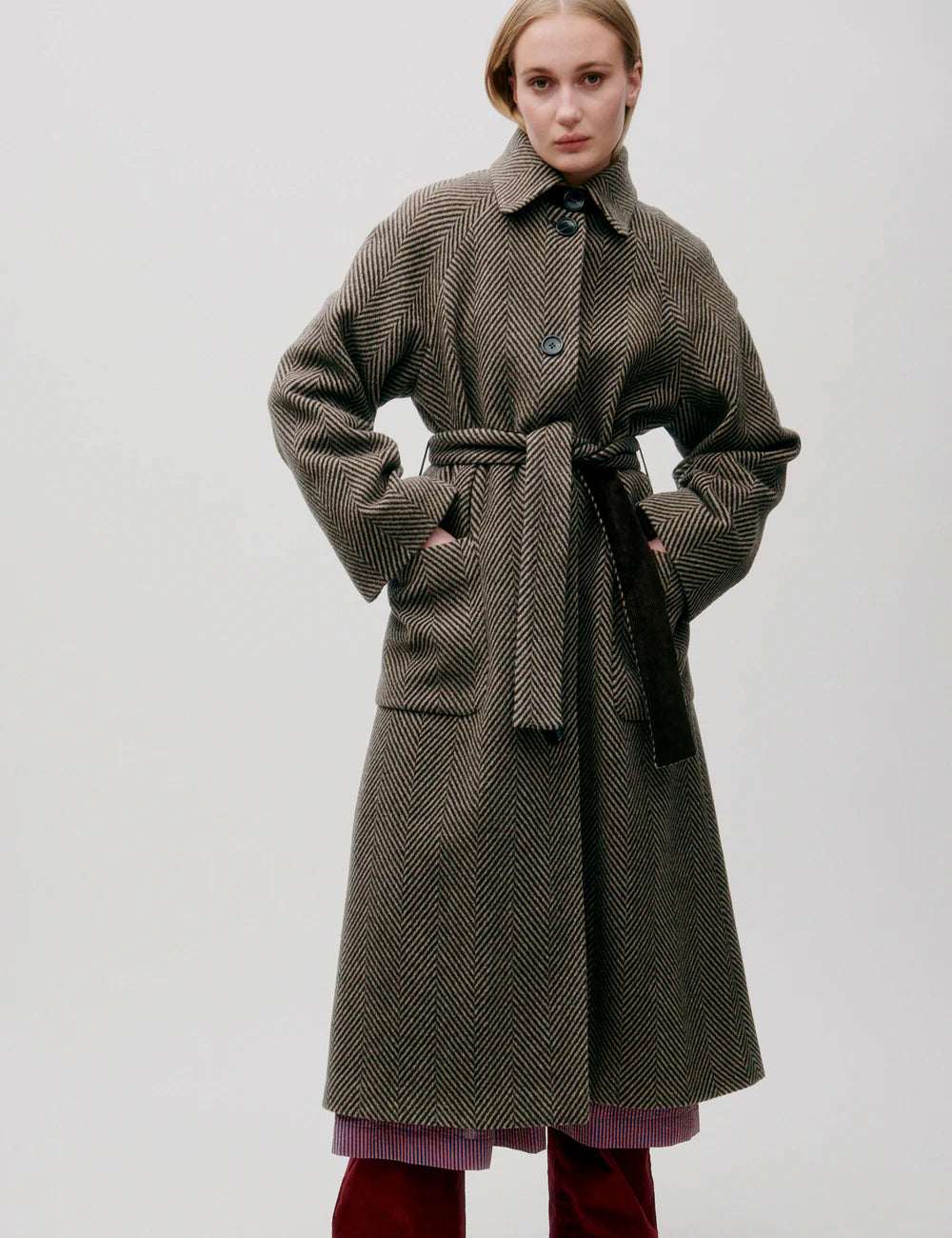 APOF Dyveke Frakke | Herringbone | Uld