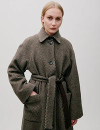 APOF Dyveke Frakke | Herringbone | Uld