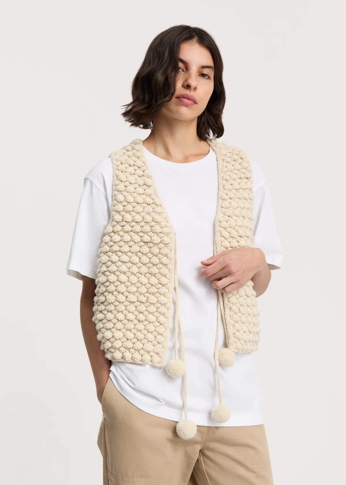 Aiayu Ravi Vest - Highland Wool | Pure Ecru