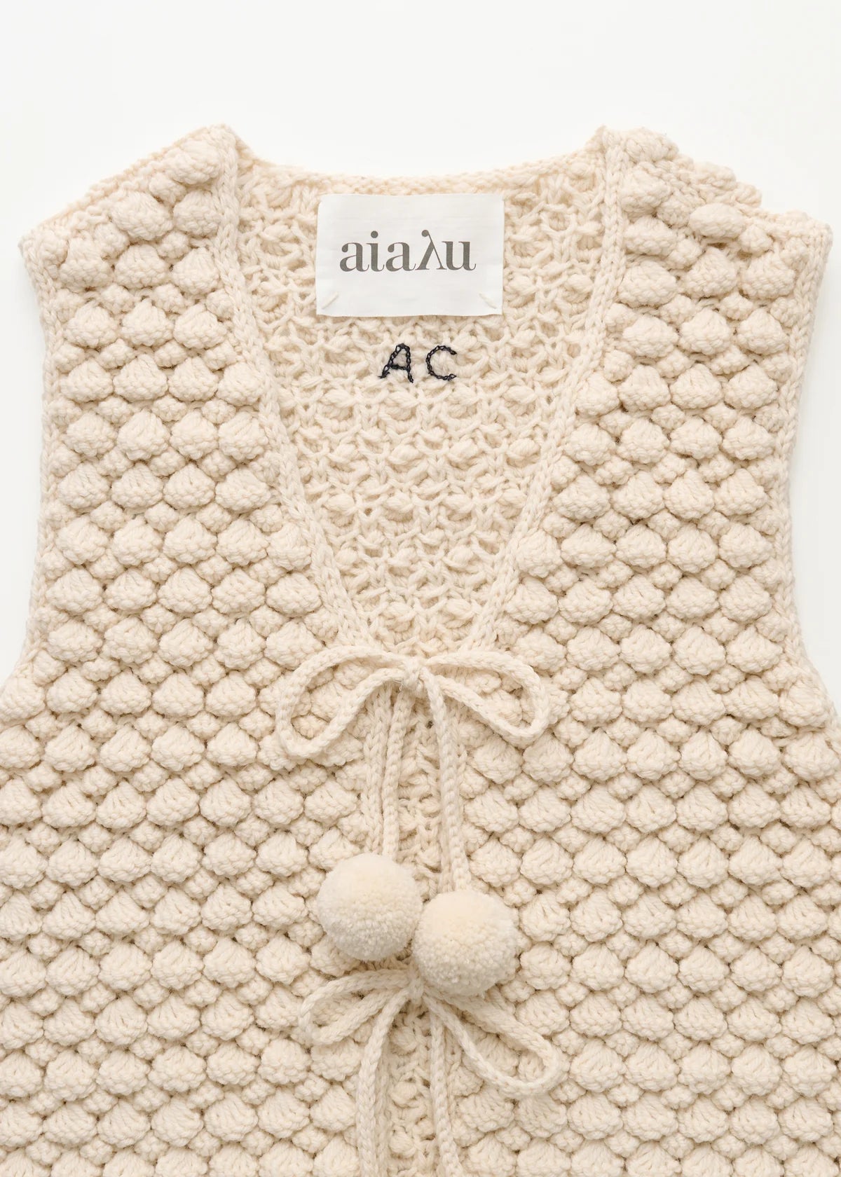 Aiayu Ravi Vest - Highland Wool | Pure Ecru