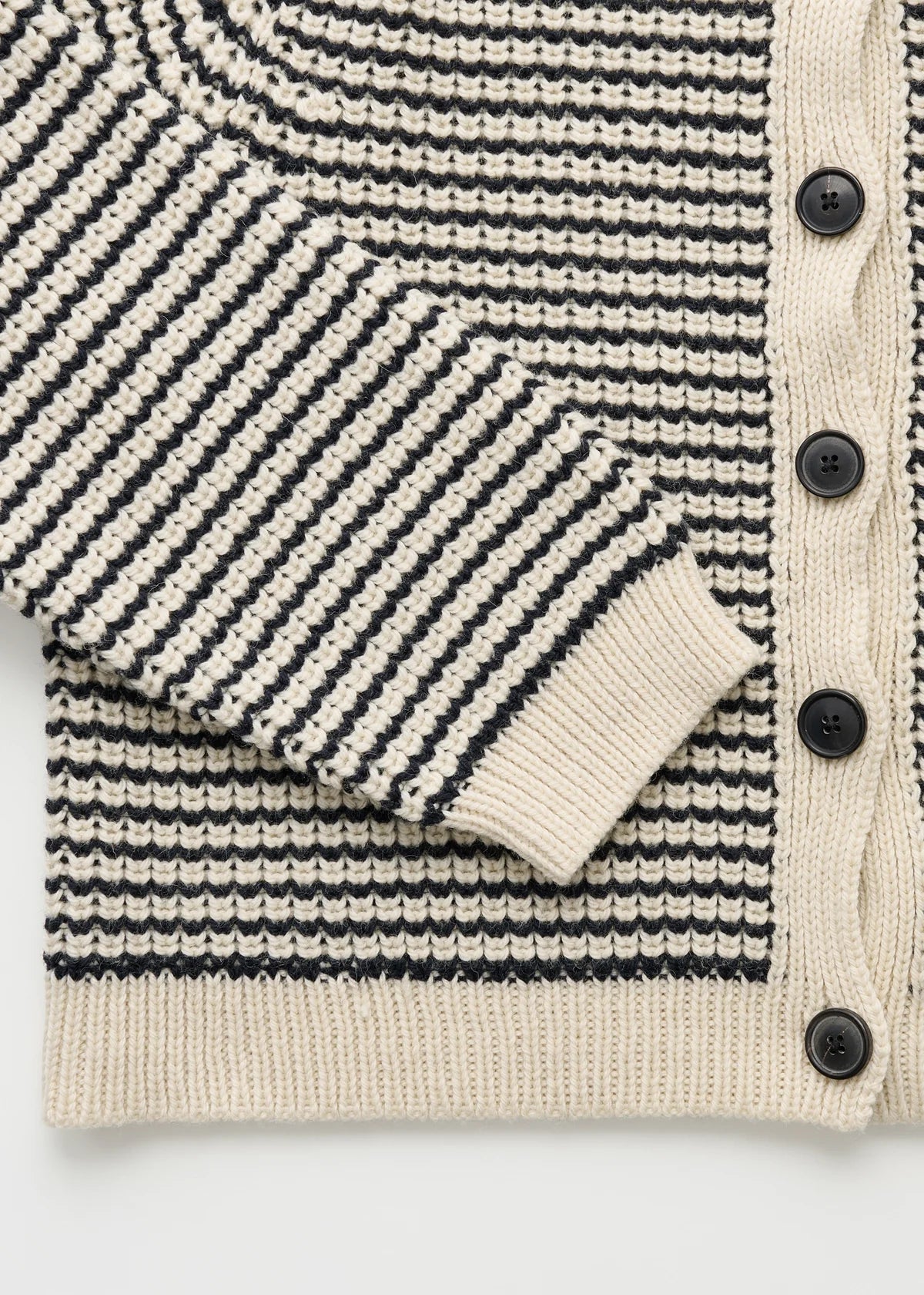 Aiayu Shiva Cardigan - Highland Wool | Mix Black Navy