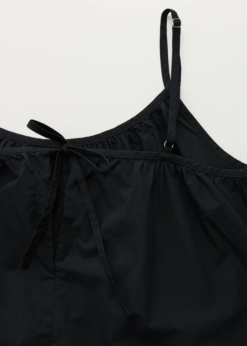 Aiayu Strap Dress | Black Navy