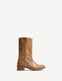 Dico Copenhagen Julia Gaucho Boot with laces | Escovado Leather Dark Tan