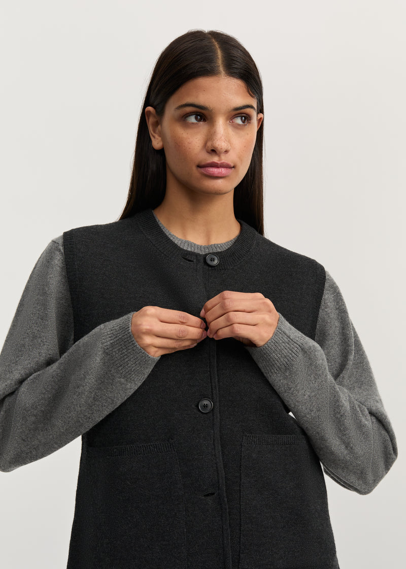 Aiayu Elva Vest - Pure Merino Uld | Antracite