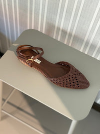 Anonymous Copenhagen Senara 10 | Hand-Braided Leather | Chocolate