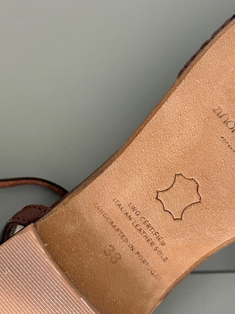 Anonymous Copenhagen Senara 10 | Hand-Braided Leather | Chocolate