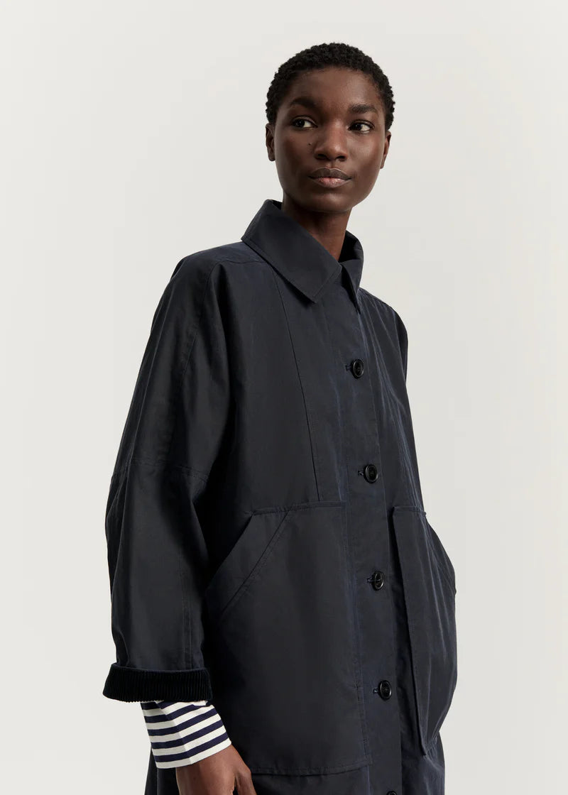Aiayu Jay Coat Oilskin | Navy
