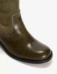 Dico Copenhagen Julia Gaucho Boot | Army Green Escovado Leather