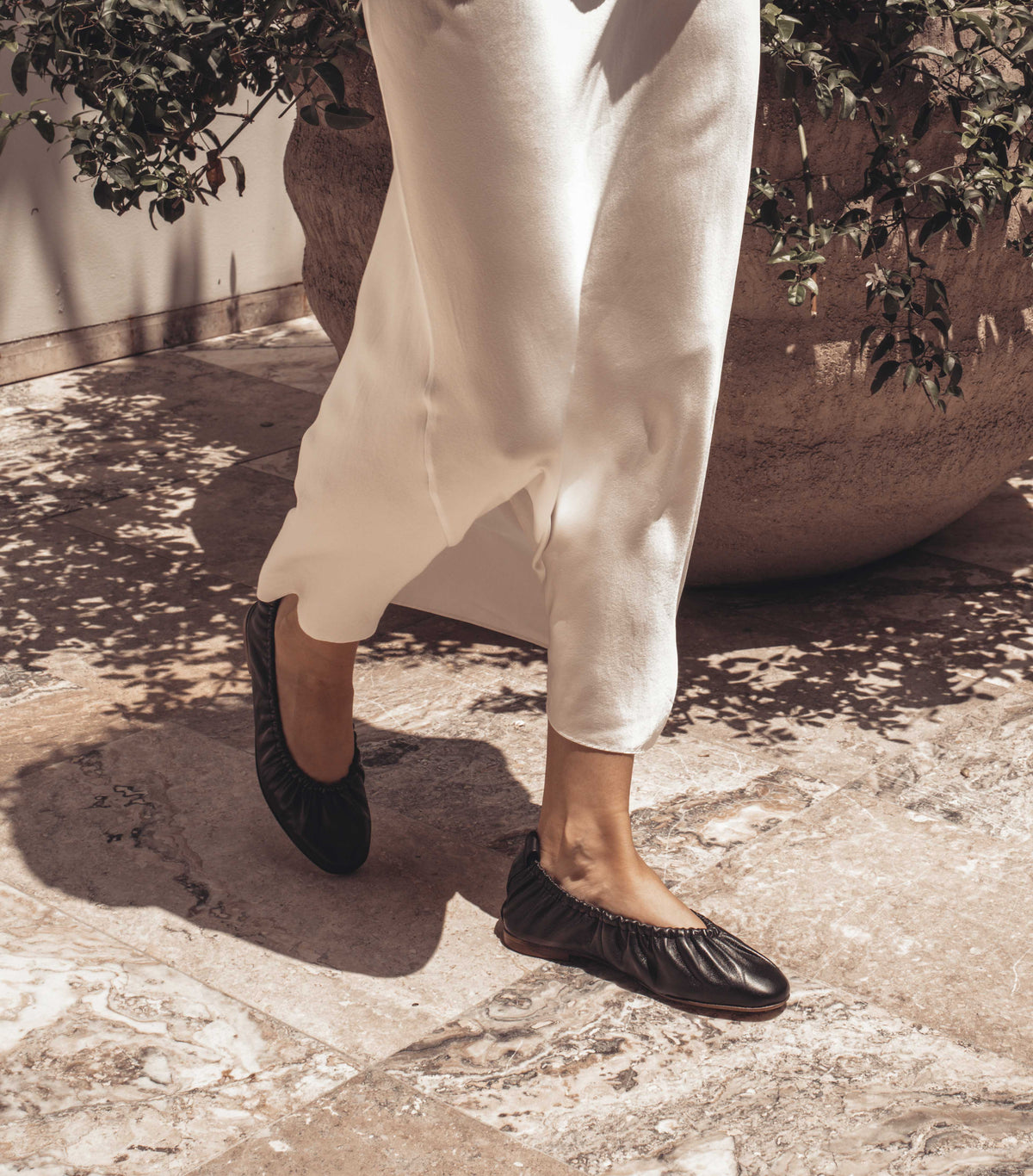 Anonymous Copenhagen Mirelda | Silky Lamb | Black