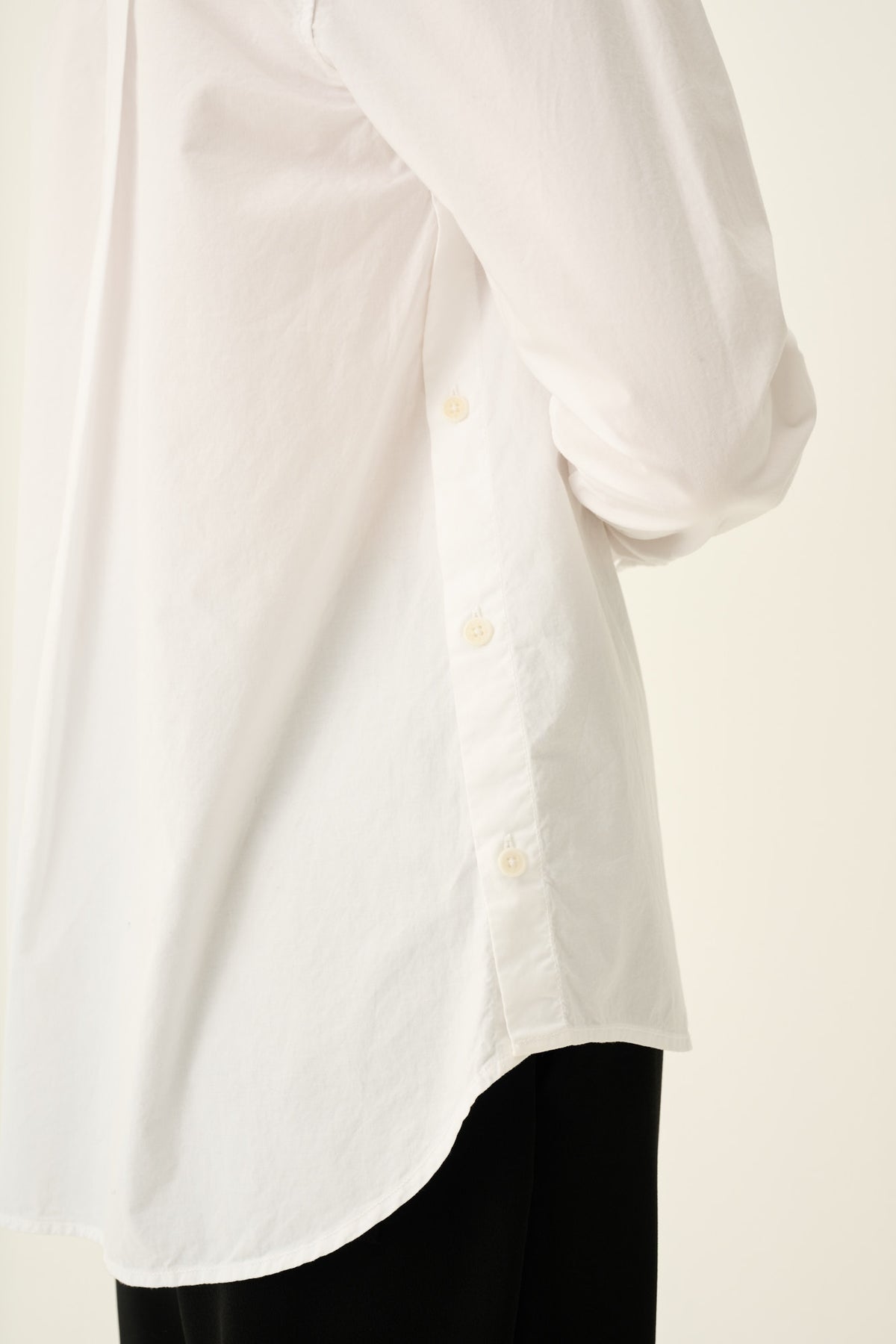 Rue de Tokyo Sofie Shirt Garment Dyed Poplin | White