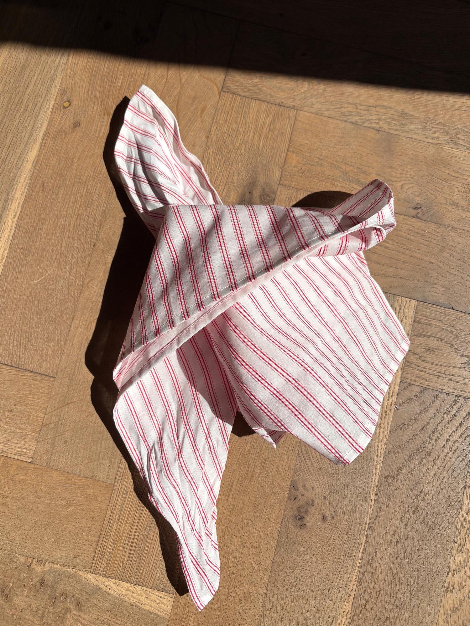 Proem Parades Claire Scarf | Stribet