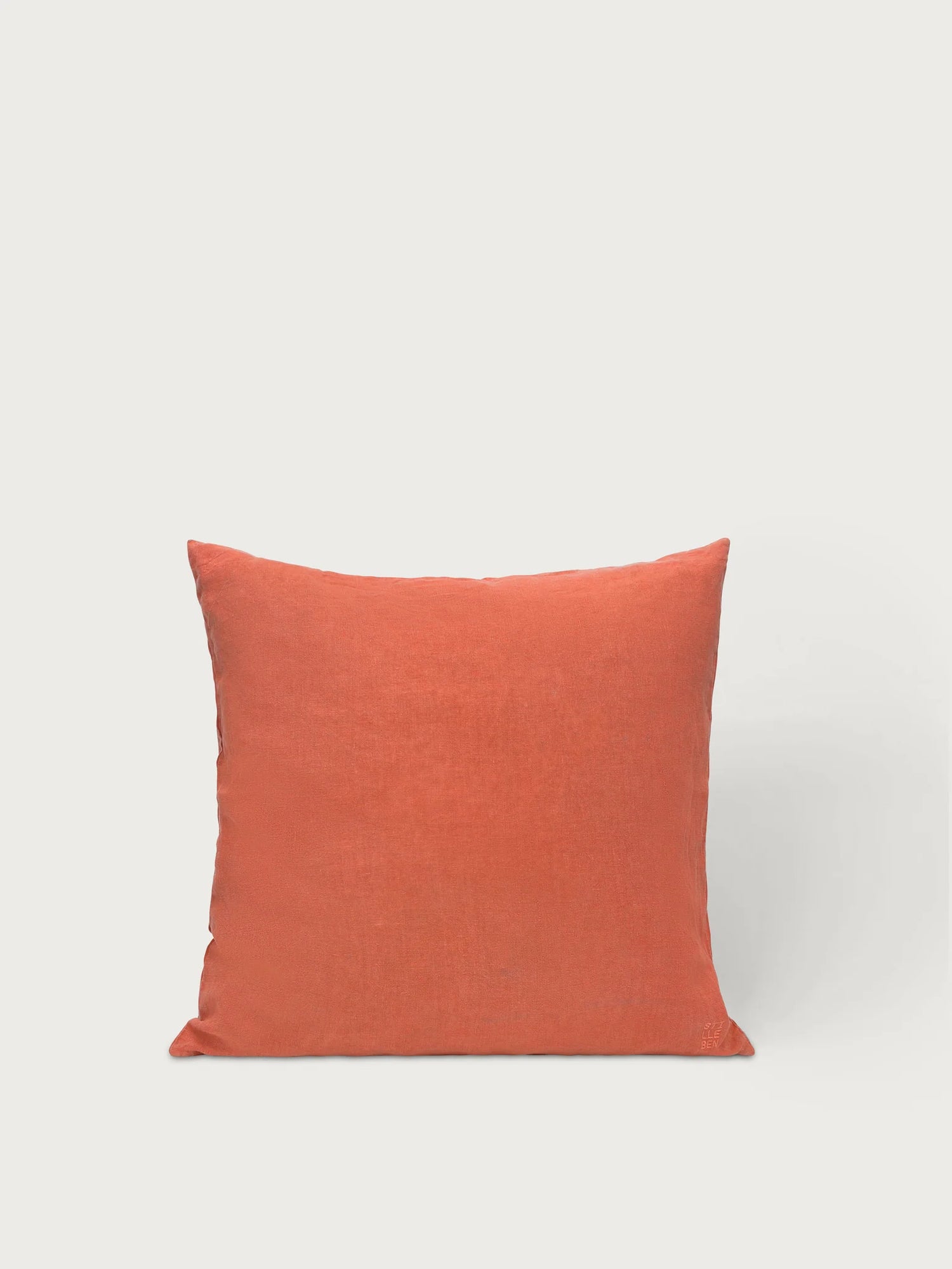 Stilleben | Cushion Cover | Burnt Red | 50 x 50 cm.