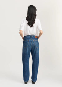 Aiayu Collin Midwaist Relaxed Jeans | Worn Blue