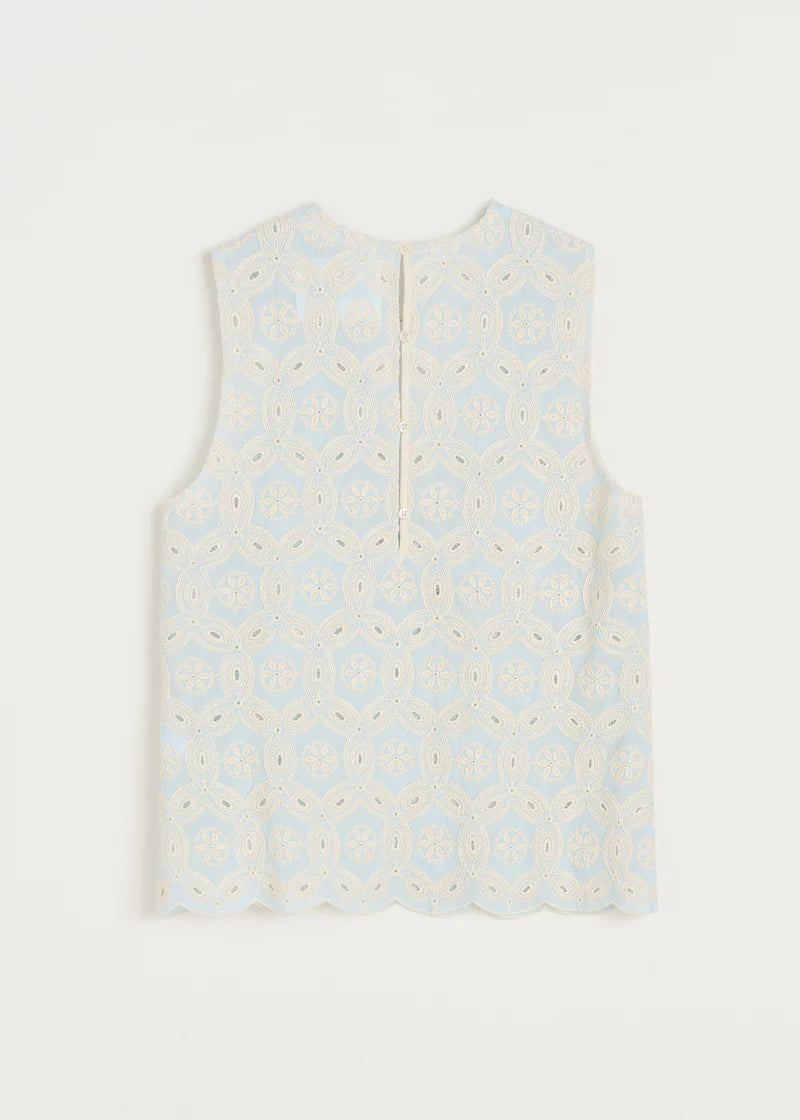 Aiayu Himani Top Embrodery | Blue Eyes