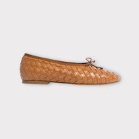 Anonymous Copenhagen Sacha Interlace | Shiny Lamb | Caramel