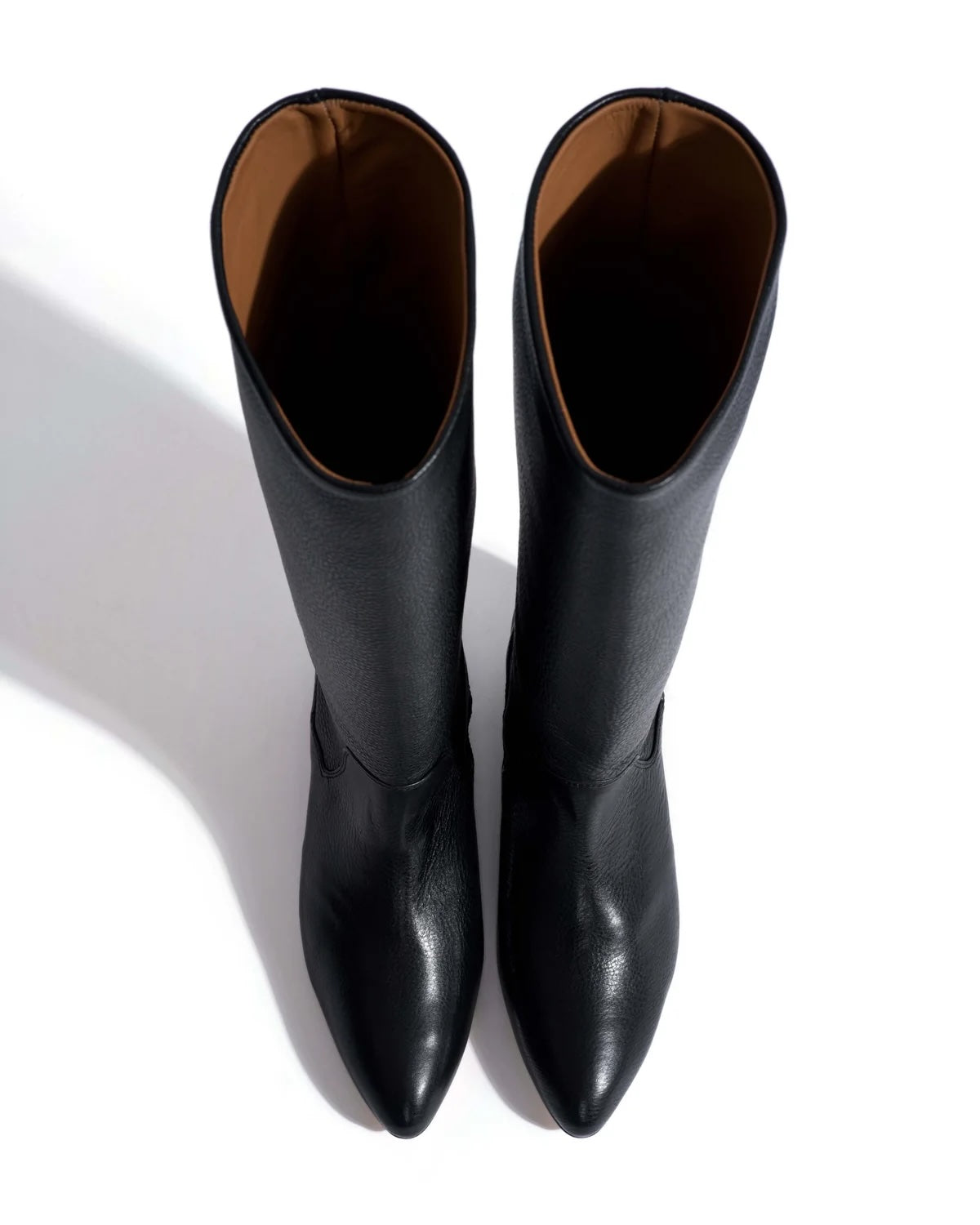 Anonymous Valle 20 | Natural Grain Soft Calf  | Black