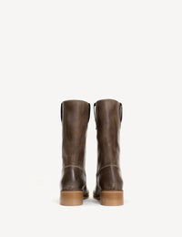 Dico Copenhagen Julia Gaucho Boot | Escovado Leather Dark Brown