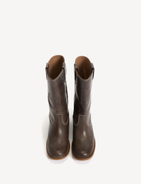 Dico Copenhagen Julia Gaucho Boot | Dark Brown Escovado Leather