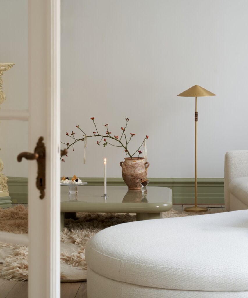 Ester & Erik Kalenderlys | Cylindrisk lys 28cm | No. 06 'Ivory'