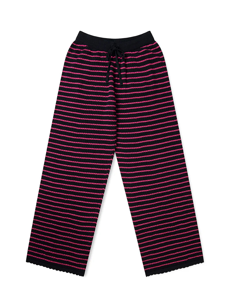 Proem Parades Nuria Knit Trousers | Black & Holly Berry