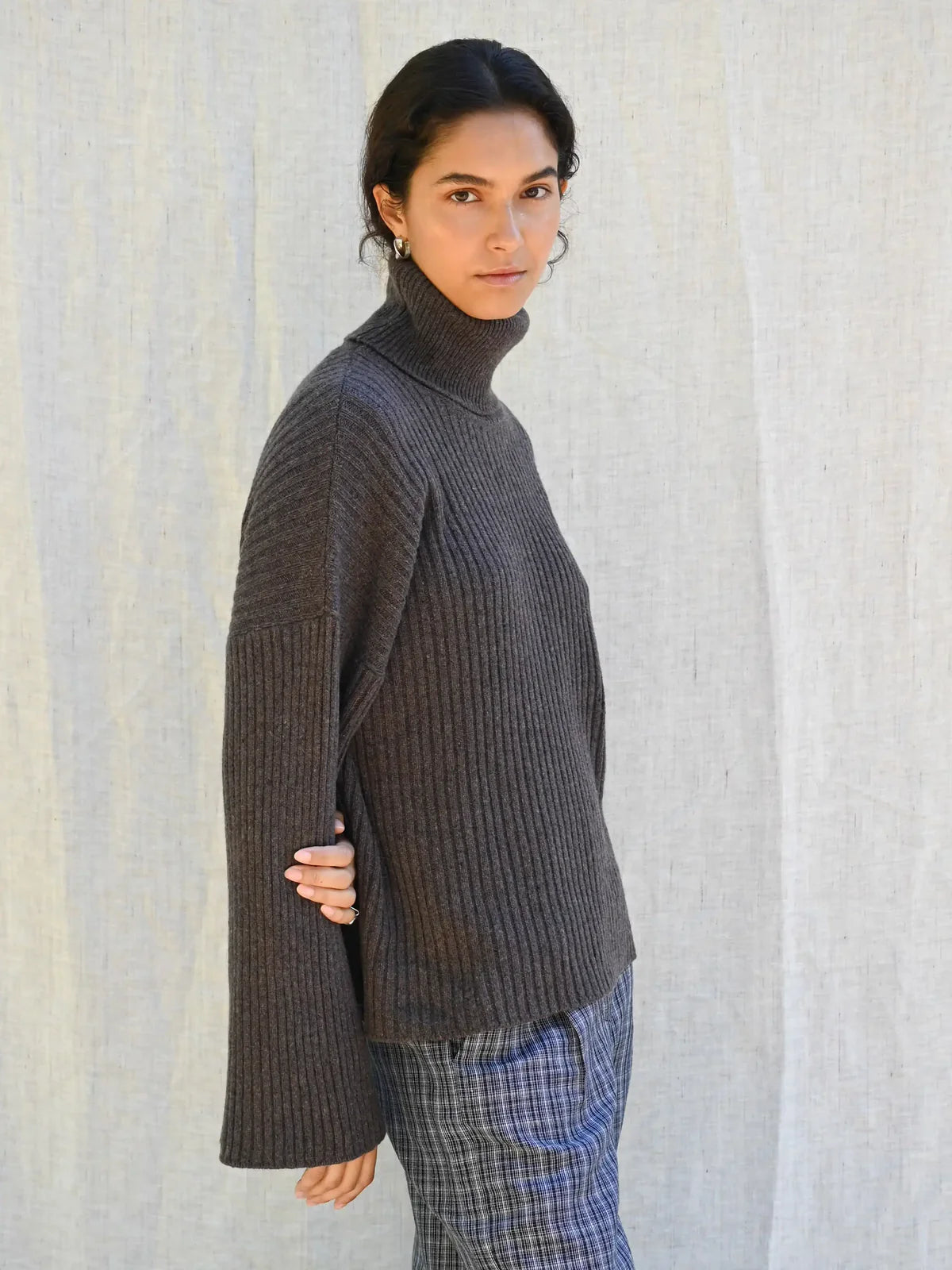 Ellen Cashmere T-Neck Sweater | Dark Brown