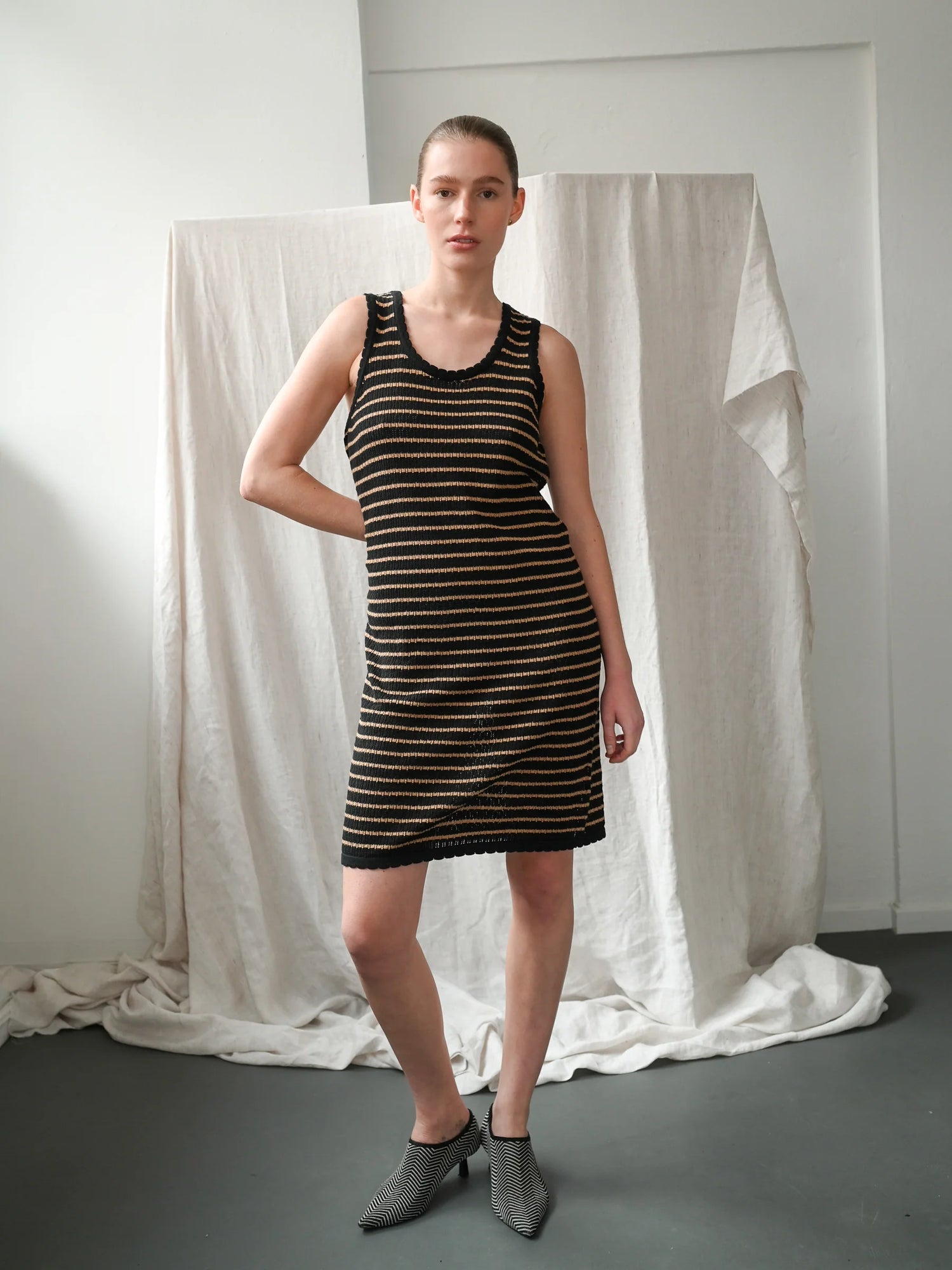 Proem Parades Verde Knit Tank Dress | Black & Cognac