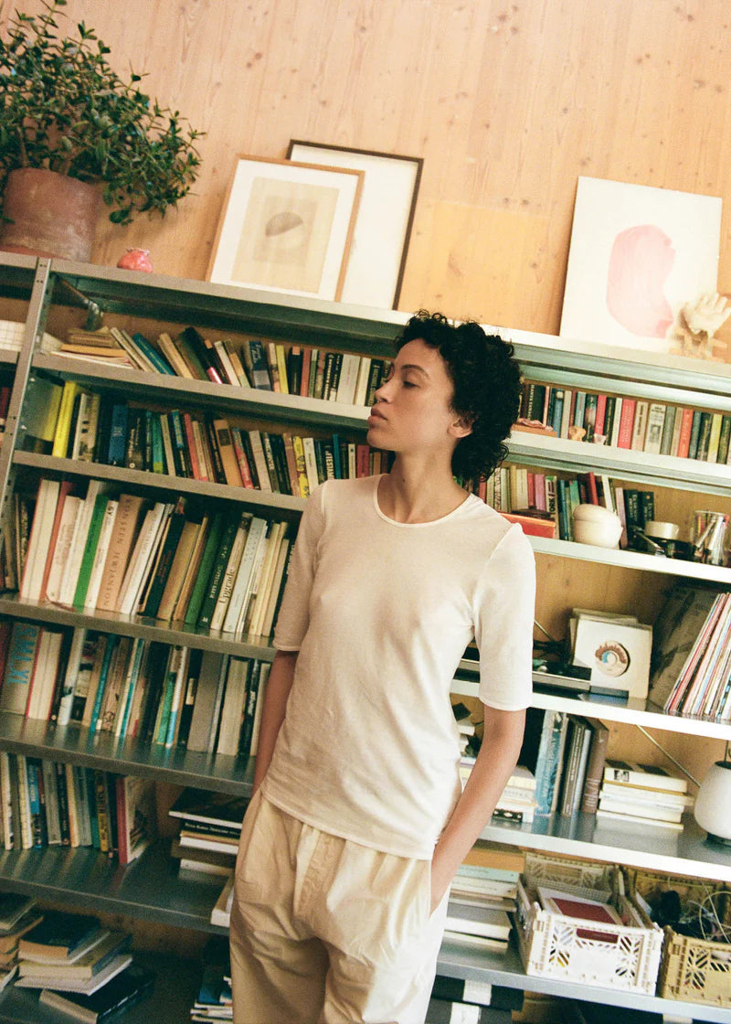 Aiayu Gentle Tee | White | Cashmere & Bomuld