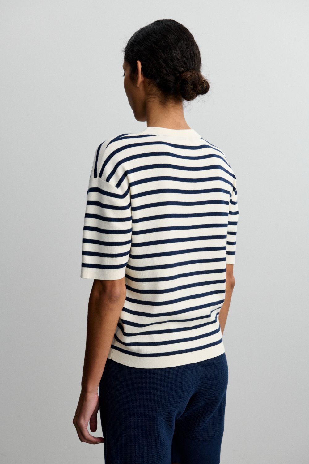FUB | Striped Tee Dark Navy / Ecru | 100% økologisk bomuld