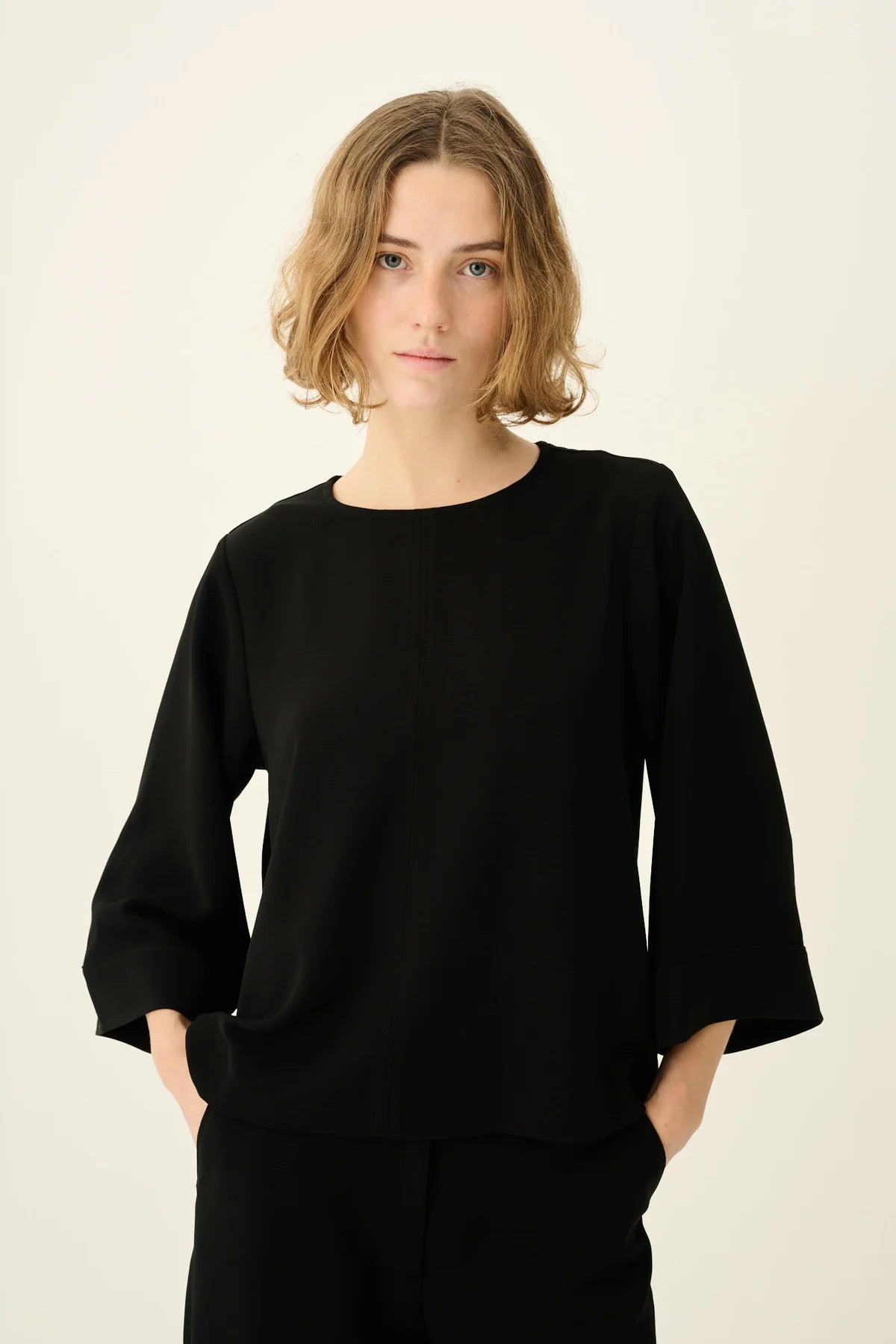 Rue de Tokyo Simako Recycled Heavy Crepe | Black