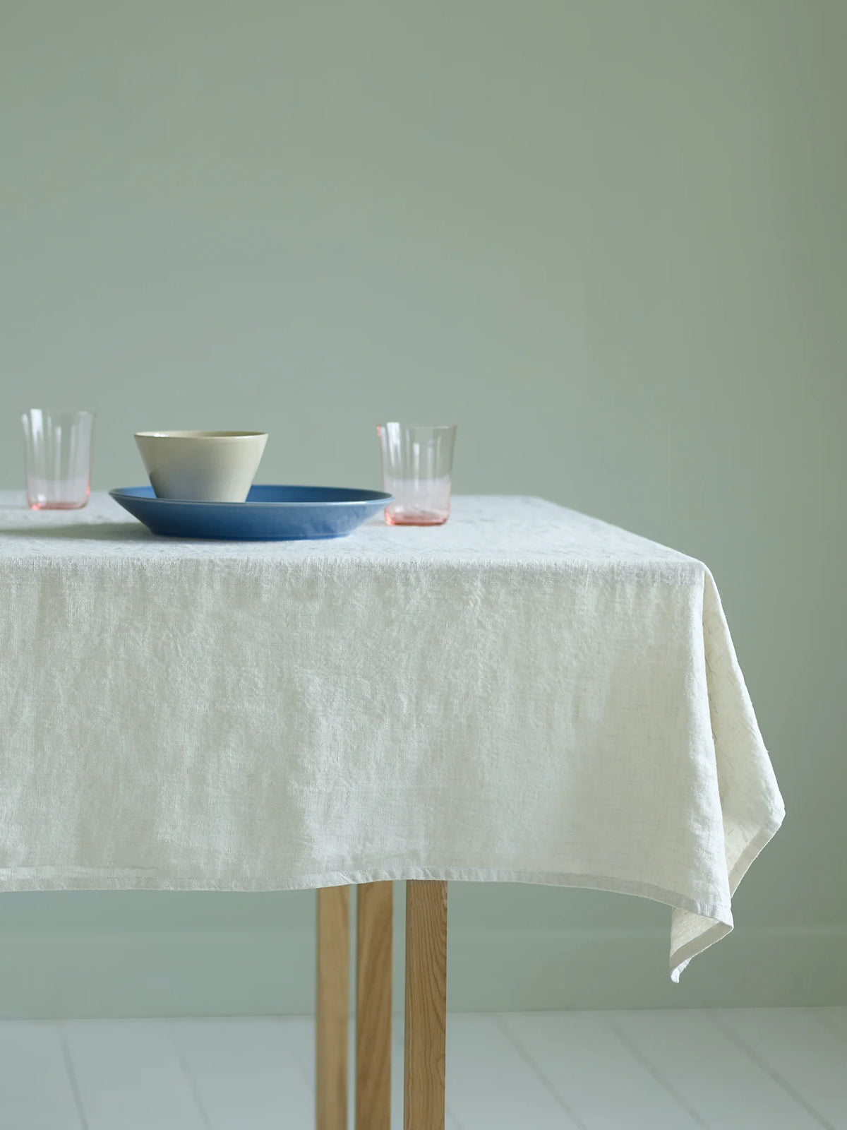 Stilleben Tablecloth | Blossom Rose | 140 x 310 cm. | Hør dug