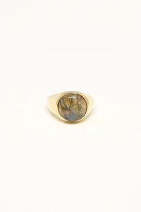 Studio Loma | Aisha ring | Labradorite