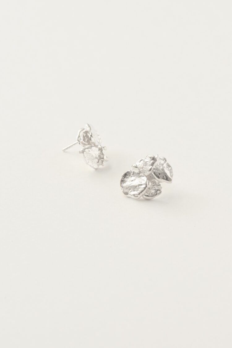Bæredygtige Studio Loma smykker, enola ørestykker i sølv