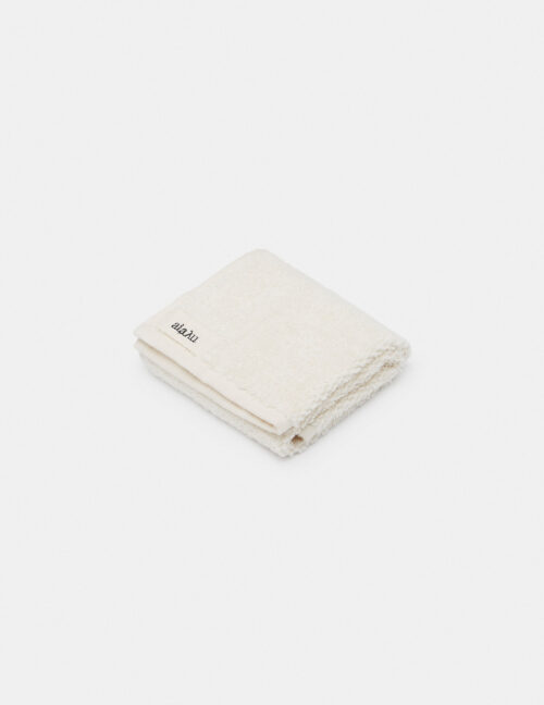 Aiayu Towel 30 x 50 Off White | Økologisk lille håndklæde